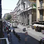 Via Toledo 51