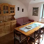 Caratteristico E Accogliente Alloggio