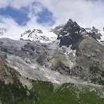 Chalet Aux Pieds Du Mont-Blanc