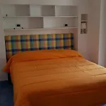 Mirelle House