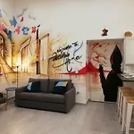 Decumano Home