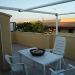 Graziosa Casa In Residence - Centrale - 2 Passi Dalla Spiaggia E Dal Castello