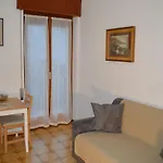 Betty'S House