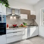 Gocce Villas - El Royale Suites Sorrento
