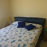 Porzione Di Villetta Con Patio Attrezzato