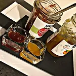 Napoli City Inn