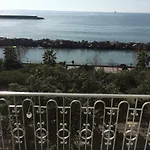 B&B Di Mare E D'Azzurro