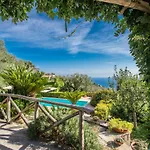 Villa Due Golfi