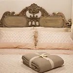 Teatro Nuovo Apartment
