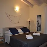 Mimosa Apartments
