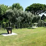 Villa Massa Residence