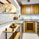 Amore Rentals - Villa Bacco
