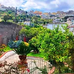 Regina Di Capri - Villa Truglio-