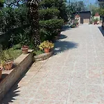 Monolocale Con Giardino