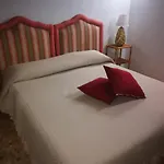 Arturo'S House