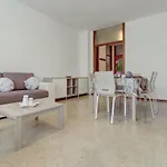 Lario Promenade Apartment
