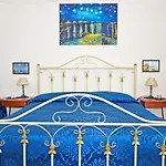 Bed & Breakfast A Castel Capuano