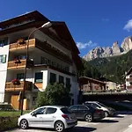 Casa Soraruf