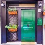 Basso Luciella - Guest House