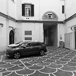 Le Corti Di Napoli Apartments