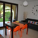 Villa Con Giardino In Marinagri Resort