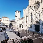 La Finestra Sul Duomo - The House Of Travelers