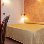 Donnaciccina Accomodation