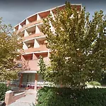 Hotel Marcus