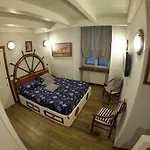 Hotel Ausonia