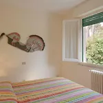House In Marina Di Pietrasanta With Large Garden 300 Meters From The Sea