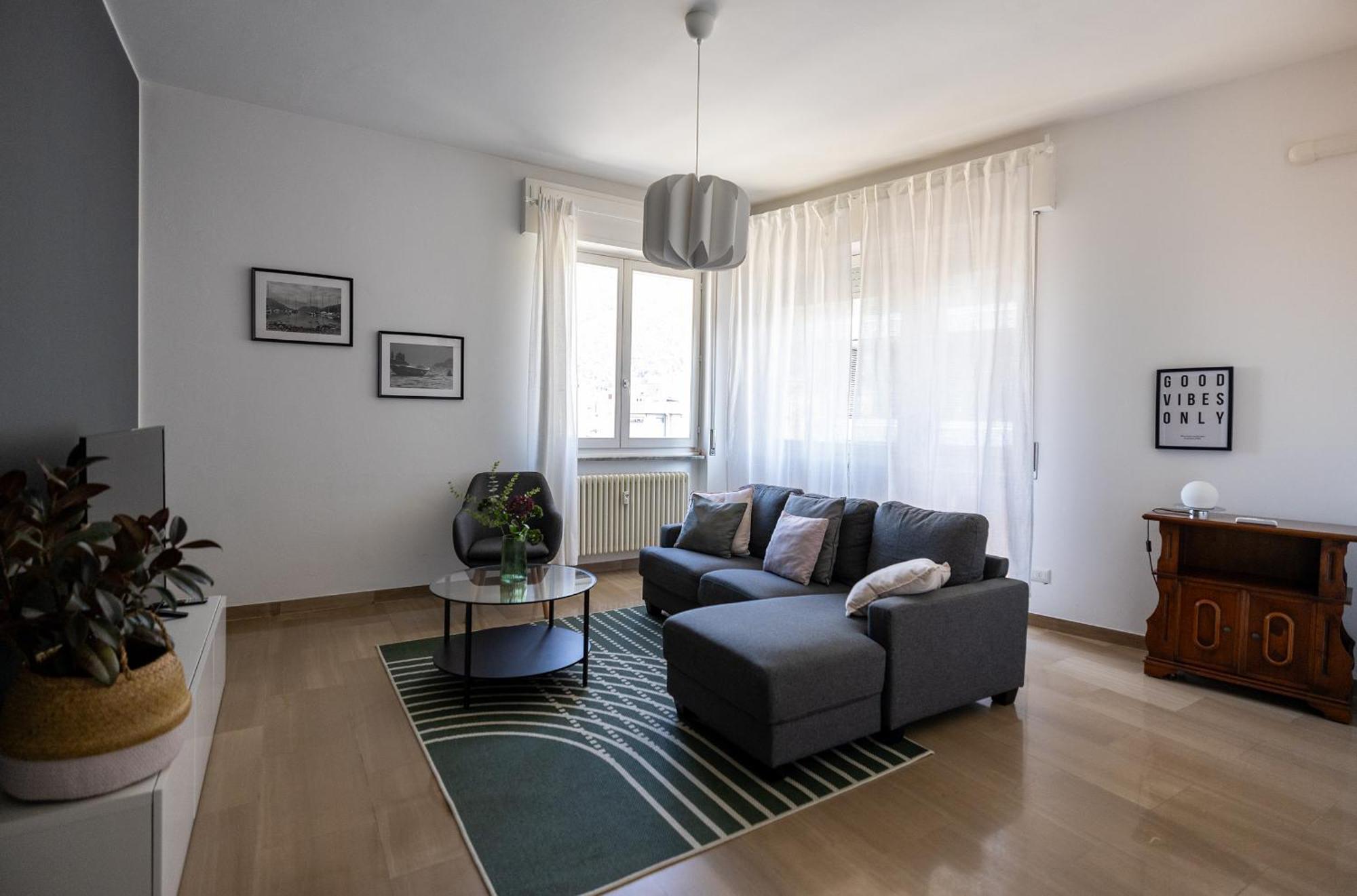Domus Magnolia In Centro Apartment