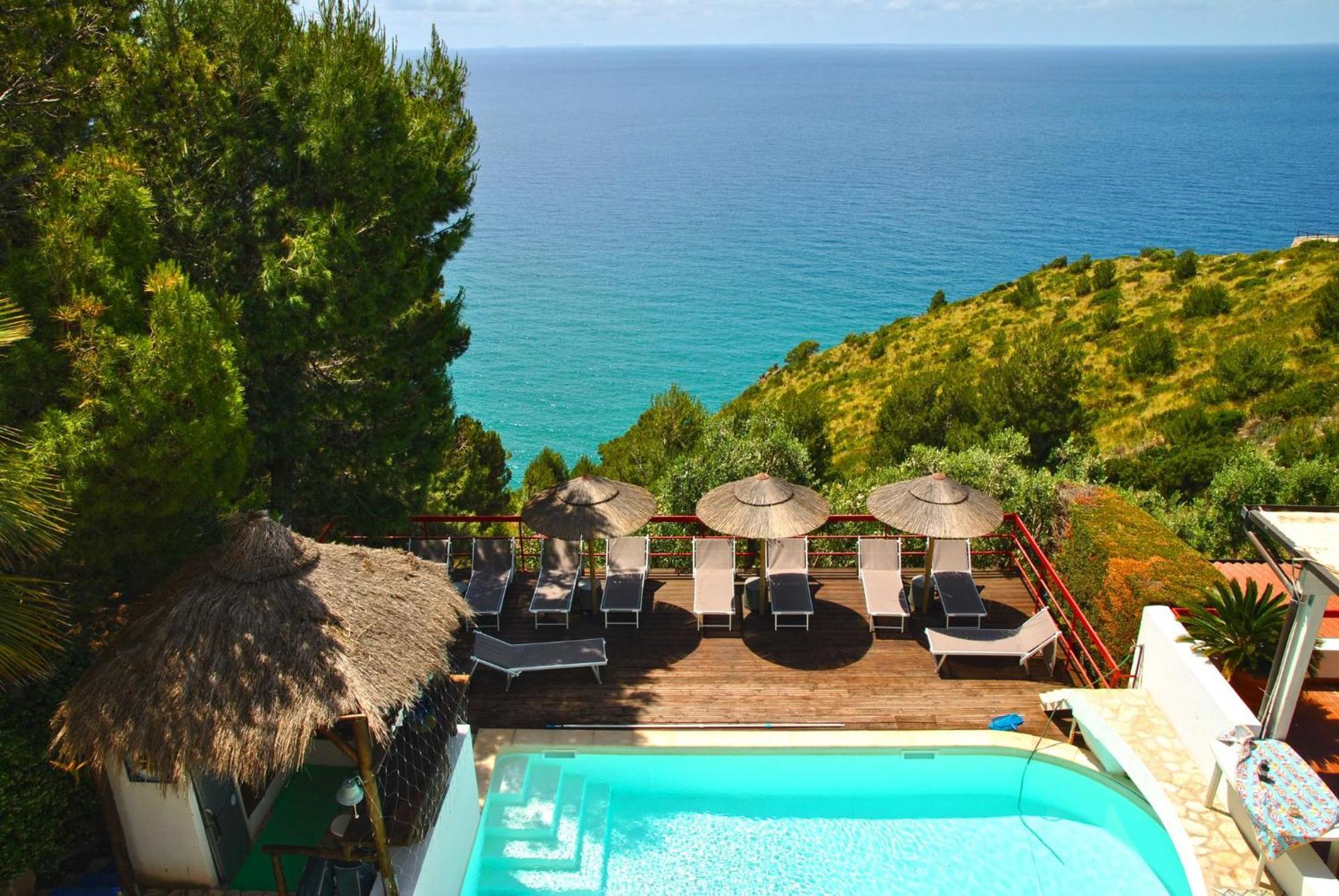 Giulia With Private Pool And Stunning Sea Views Villa *