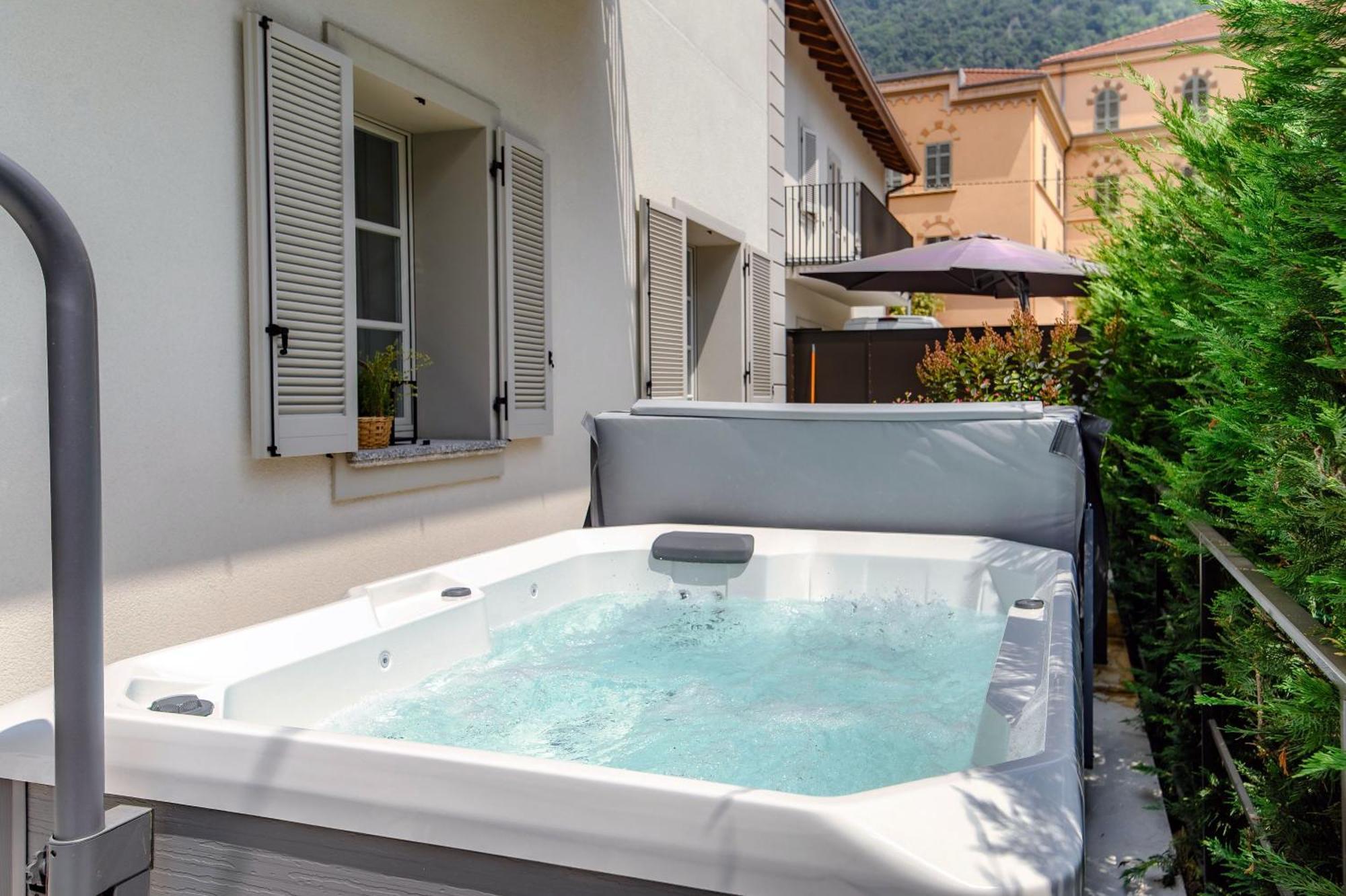 La Terrazza - Downtown - Terrace And Jacuzzi Como