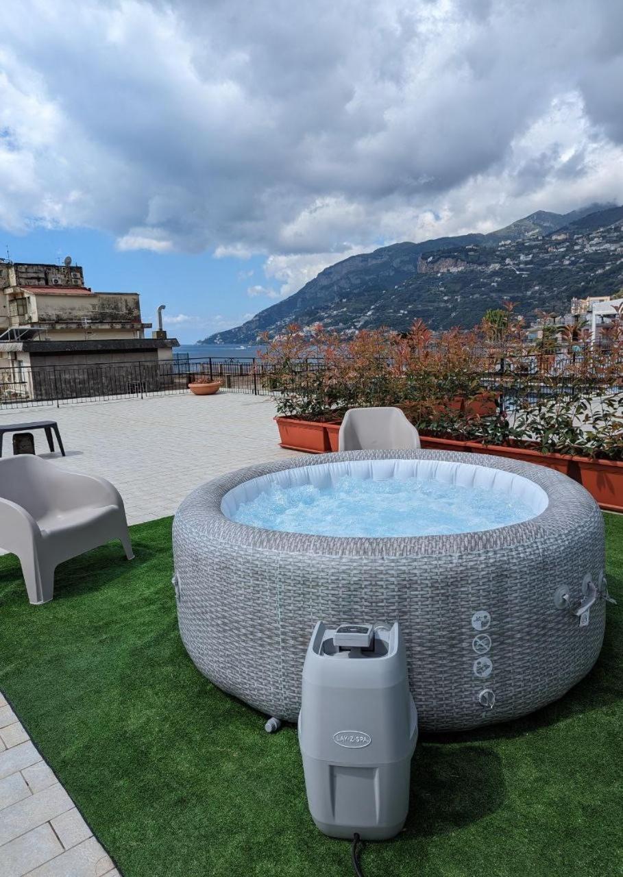 Piccolo Con Grande Terrazzo Panoramico Maiori