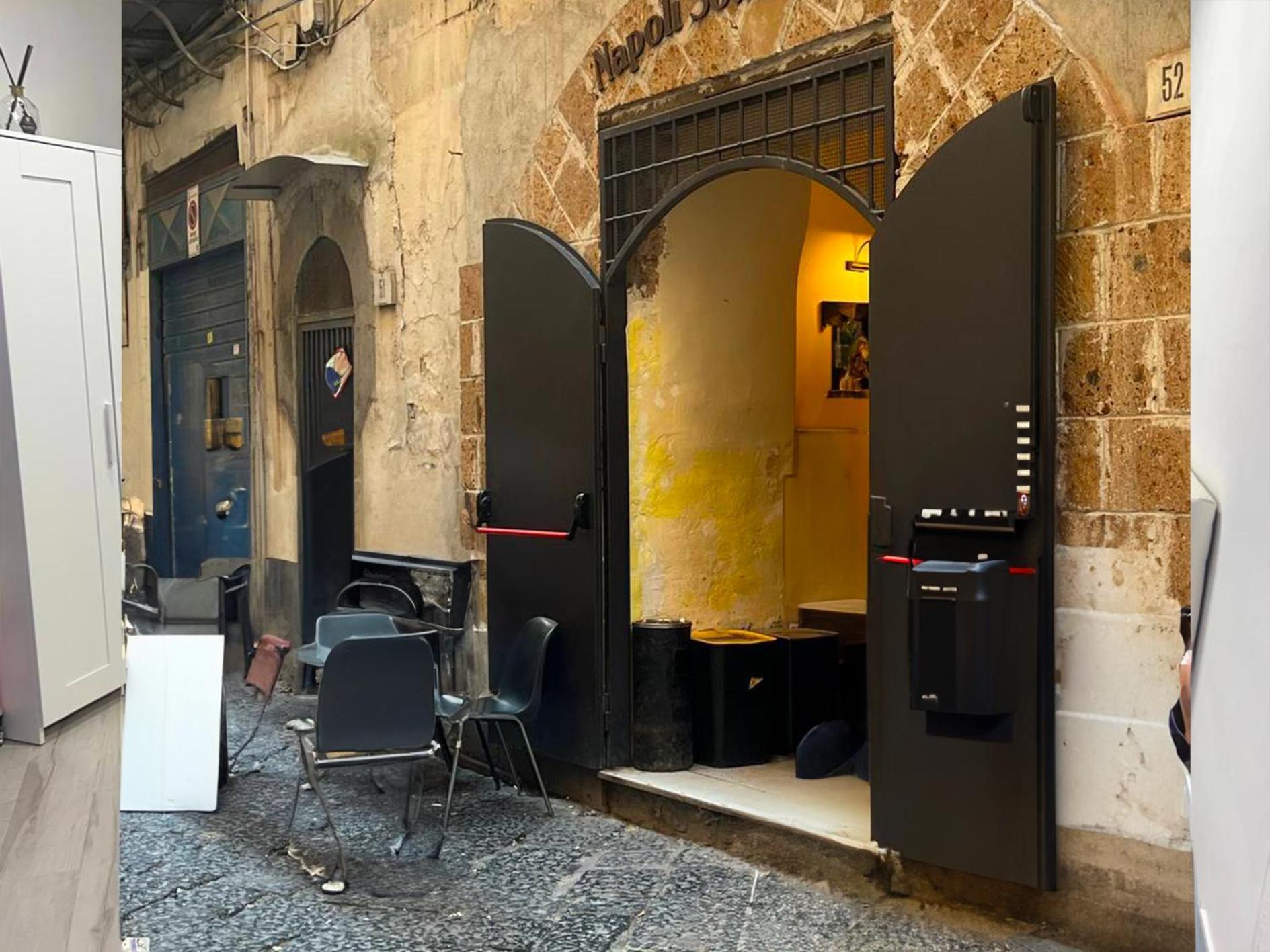Appartamento Casa Giulia Piazza Plebiscito Napoli